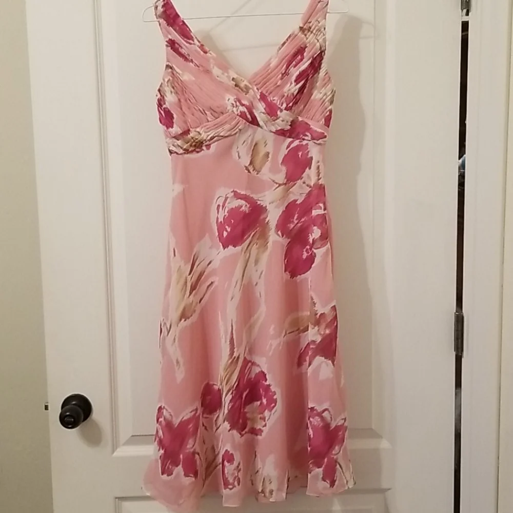 Adrianna Papell Sleeveless Dress with Empire  Silhouette - Picture 5 of 12